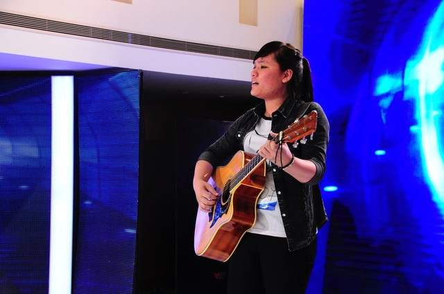 Vietnam Idol: Thí sinh đầu trọc, xăm trổ đầy mình gây “sốc” ảnh 5 Vietnam Idol: Thí sinh đầu trọc, xăm trổ đầy mình gây “sốc” ảnh 5