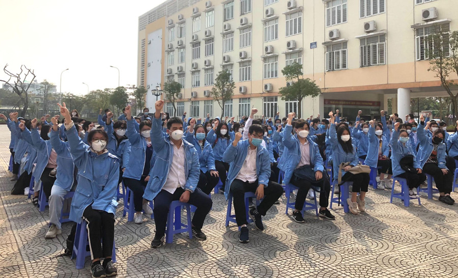 Thí sinh Hải Phòng tham dự kỳ thi chọn học sinh giỏi quốc gia THPT năm học 2021 - 2022. Thí sinh Hải Phòng tham dự kỳ thi chọn học sinh giỏi quốc gia THPT năm học 2021 - 2022.