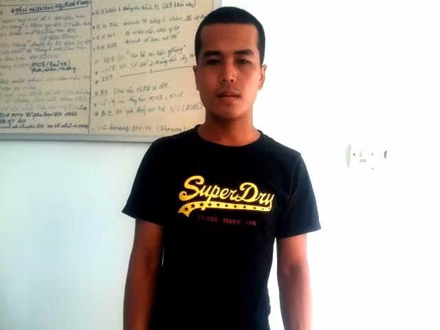 Đối tượng Huỳnh Bá Tâm bị tạm giữ tại cơ quan CSĐT
