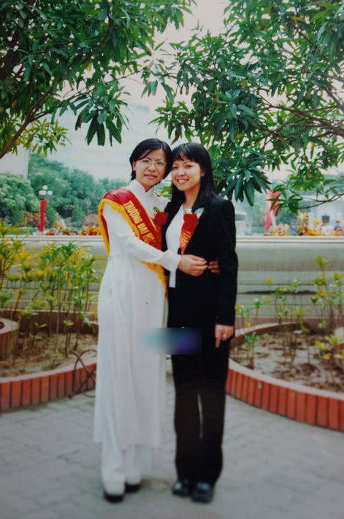 Đây là lý do tại sao MC Thảo Vân không để tóc dài - Ảnh 3. Đây là lý do tại sao MC Thảo Vân không để tóc dài - Ảnh 3.