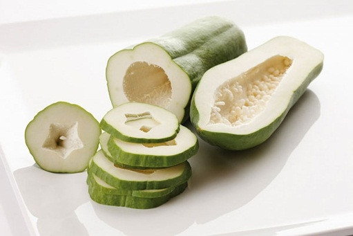 3 loại quả màu xanh giúp trị mụn cấp tốc ảnh 1 quả trị mụn