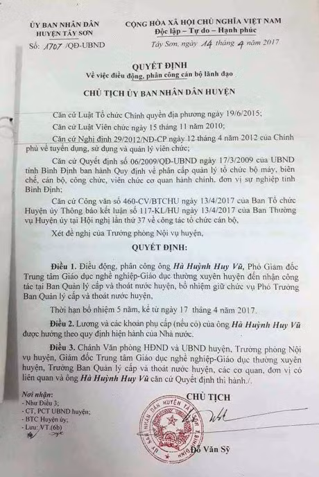 Vu vo lam giam doc, chong pho: Chong chuyen cong tac, vo rut kinh nghiem - Anh 2