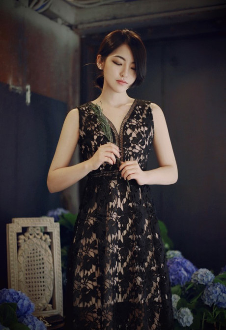 Đầm ren thanh lịch, hot nhất hè Dam ren thanh lich, hot nhat he