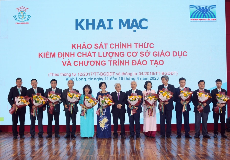 Khai mạc khảo sát chính thức kiểm định chất lượng cơ sở giáo dục và chương trình đào tạo Trường ĐH Cửu Long.