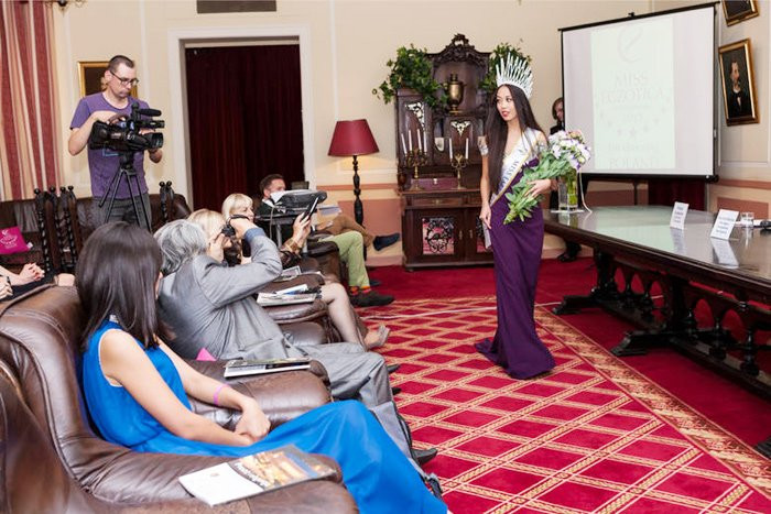 người đẹp gốc Việt, Hoa hậu Trái đất