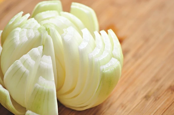 Những công thức trị rụng tóc chỉ mất 5 nghìn đồng
