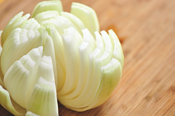 Những công thức trị rụng tóc chỉ mất 5 nghìn đồng
