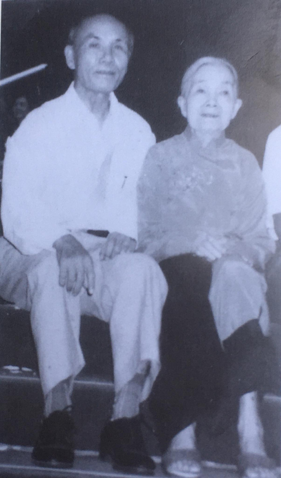 bác Nguyễn Gia Thể - nguyên Đoàn viên thanh niên cứu quốc trường Kỹ Nghệ(Ảnh tư liệu)