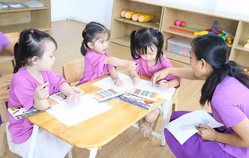 Tự tin giúp trẻ nhận được những kỹ năng sống tốt.