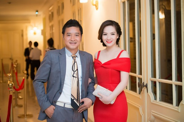 "Gái hai con" Đan Lê thon gọn và gợi cảm ảnh 3 "Gái hai con" Đan Lê thon gọn và gợi cảm ảnh 3