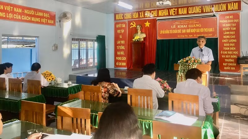 Lớp bồi dưỡng theo chuẩn chức danh nghề nghiệp giáo viên THCS hạng II tại tỉnh Tiền Giang.