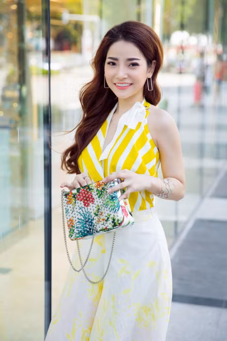 Bien hoa phong cach thoi trang dao pho trong tiet troi thu - Anh 3