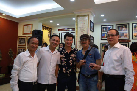 MC Xuân Bắc làm gì mà 2 ngày không thay nổi áo? - Ảnh 6 MC Xuan Bac lam gi ma 2 ngay khong thay noi ao? - Anh 6