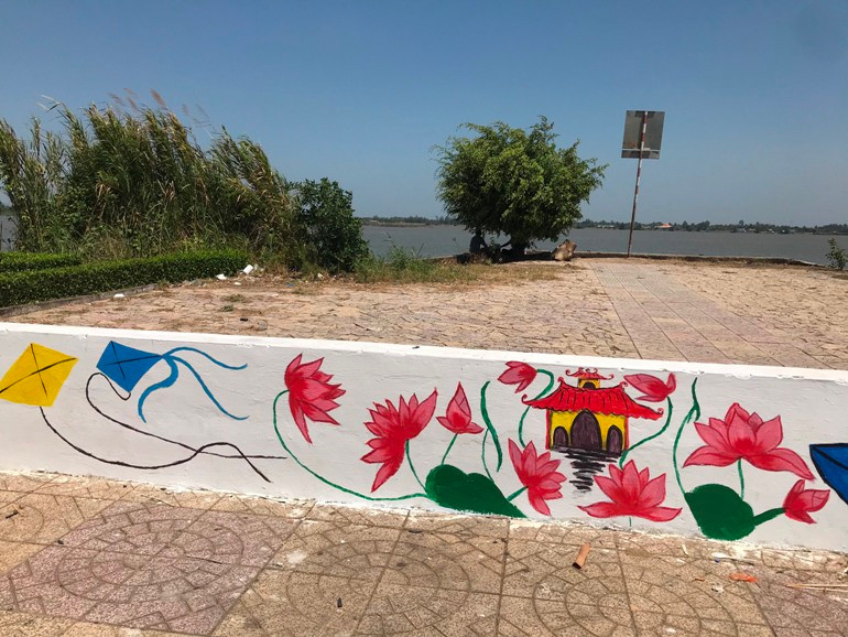 Những bức bích họa hết sức dễ thương, chứa nhiều thông điệp bảo vệ môi trường.