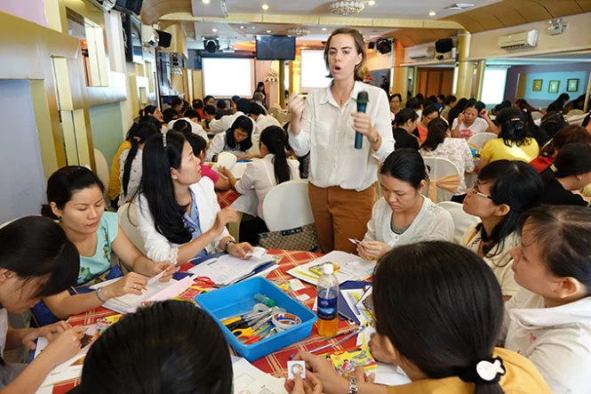 Tập huấn kiểm tra đánh giá môn tiếng Pháp phục vụ kỳ thi tốt nghiệp THPT