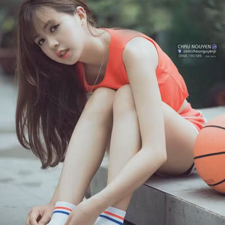 Nu sinh Hoc vien Hanh chinh xinh hut hon gay sot mang - Anh 3