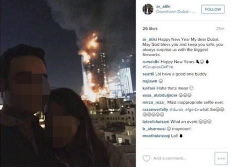 Nhom thanh nien dung vo tay co vu dam chay gay soc