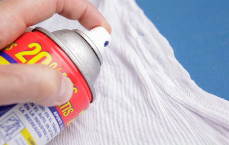 4 cách rẻ tiền đánh bay vết dầu mỡ trên quần áo - Ảnh 8 4 cach re tien danh bay vet dau mo tren quan ao - Anh 8