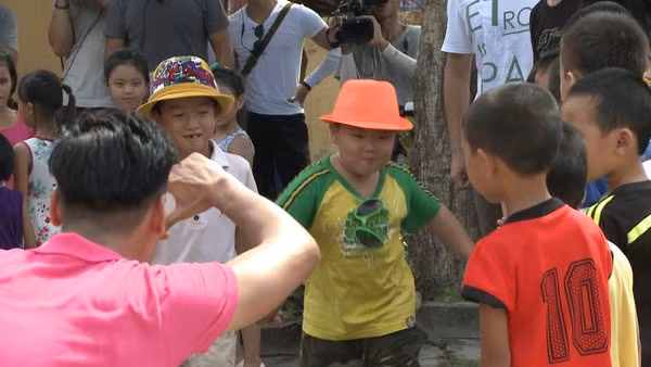 Xuân Bắc mắng con gay gắt trên sóng truyền hình 3