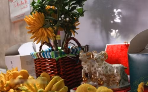 Tết Nguyên Đán 2015: Đại gia chơi sang xài hàng Tết Nguyên Đán 2015: Đại gia chơi sang xài hàng