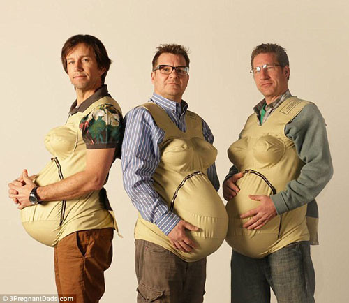 Xem các ông chồng vật vã sống chung với bụng bầu ảnh 1 Xem các ông chồng vật vã sống chung với bụng bầu - 1