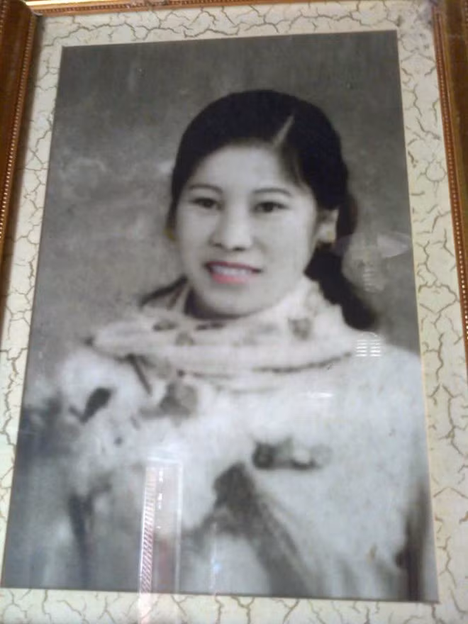 Giới trẻ Việt rộ mốt khoe ảnh bà, mẹ thời xa xưa