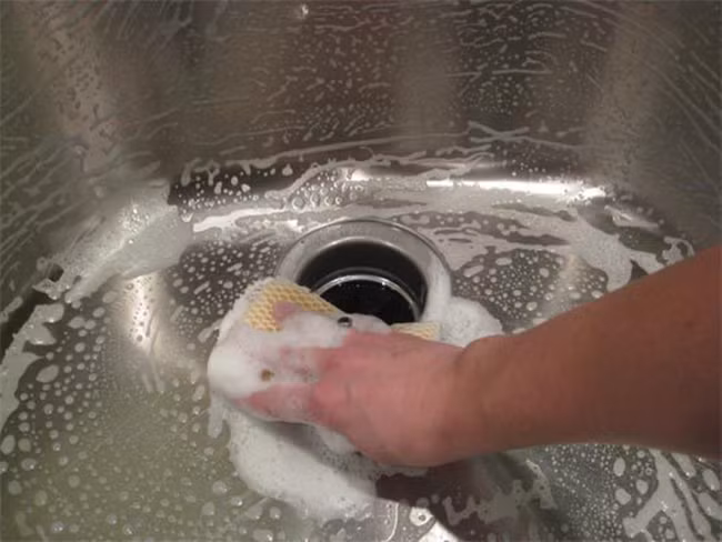 Món nào bị gỉ sét, cứ đọc bài này là khôi phục được như mới