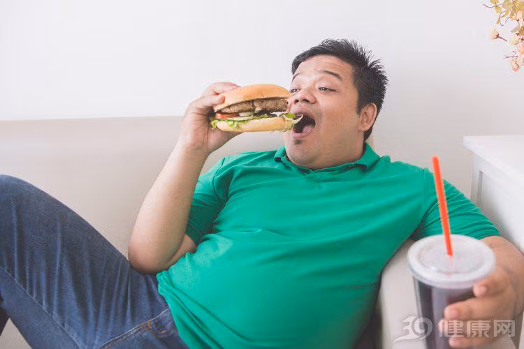 "Tử thần" đến ngay sau lưng nếu còn duy trì 4 lối sống tai hại, dù có tập thể dục ảnh 2