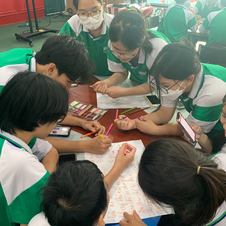 Học sinh Trường THPT Ngô Quyền với dự án học tập trải nghiệm tại Không gian sáng chế, Viện Nghiên cứu và Đào tạo Việt - Anh (ĐH Đà Nẵng) Học sinh Trường THPT Ngô Quyền với dự án học tập trải nghiệm tại Không gian sáng chế, Viện Nghiên cứu và Đào tạo Việt - Anh (ĐH Đà Nẵng)