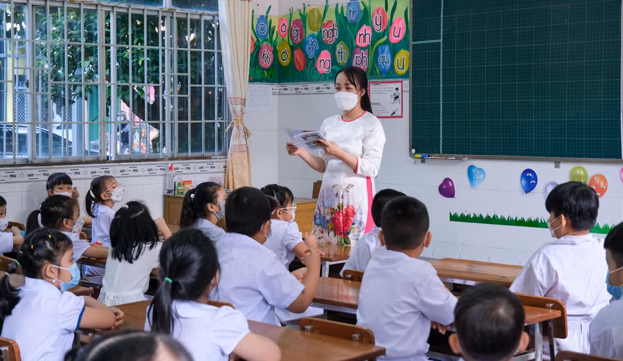 Nhiều địa phương đang thiếu giáo viên. Ảnh minh họa