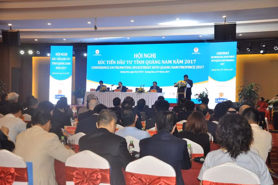 Toàn cảnh hội nghị