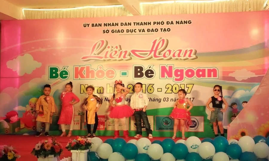 Các bé mầm non tham gia nội dung thi bé khỏe – bé ngoan