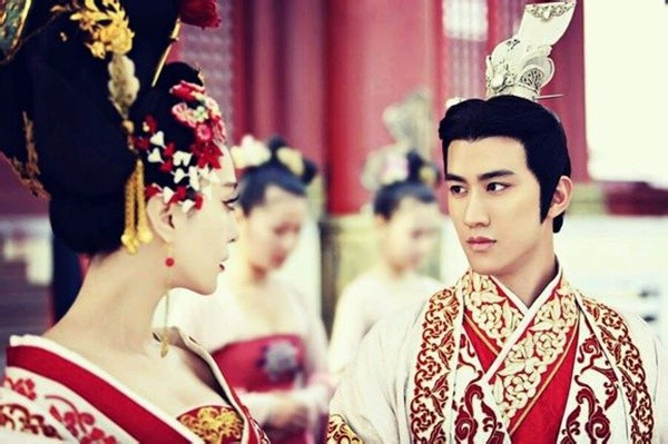 Cảnh hầu triều trong Võ Mị Nương Truyền Kì 