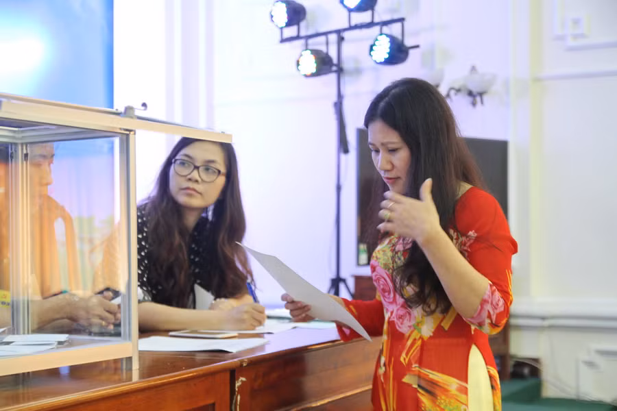 15 thí sinh xuất sắc chuẩn bị thuyết trình về chủ đề học tập và làm theo tấm gương Bác Hồ