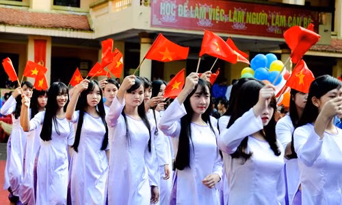 Ngắm nét rạng rỡ của nữ sinh vùng cao Việt Bắc - ảnh 9