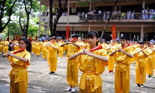 Ngắm nét rạng rỡ của nữ sinh vùng cao Việt Bắc - ảnh 13