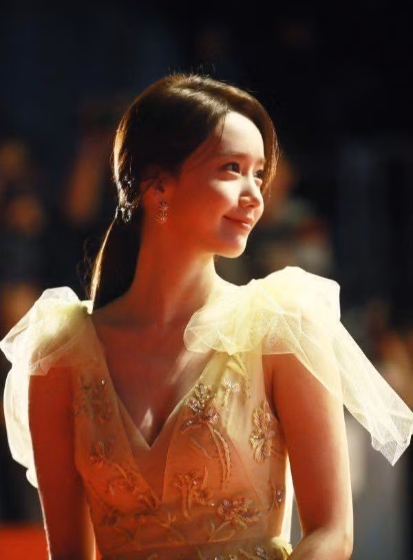 Bảy nữ thần tượng K-pop phù hợp với hình tượng các nàng công chúa Disney xinh đẹp ảnh 11