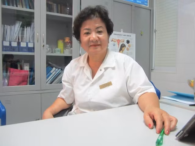 Bác sĩ Lê Thị Kim Dung chia sẻ về những sự cố bi hài chuyện “yêu” ngày nóng