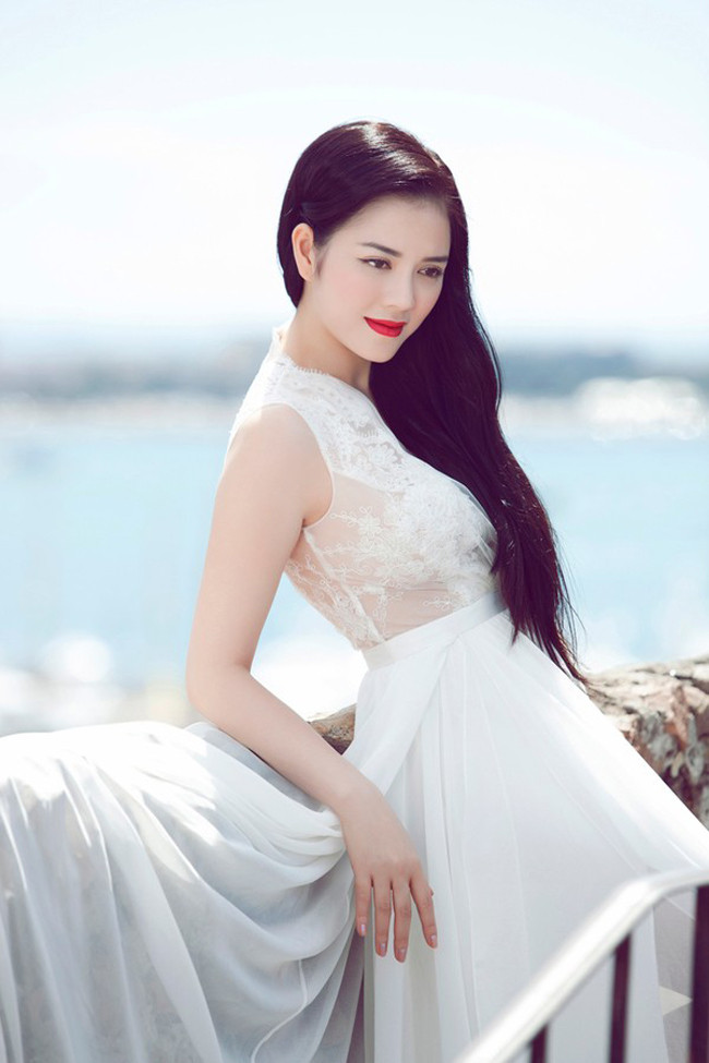 7 mỹ nữ Việt có đường cong “phồng, xẹp” thất thường ảnh 14 7 mỹ nữ Việt có đường cong “phồng, xẹp” thất thường ảnh 14