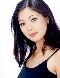 Duyên dáng Việt Nam, Một thoáng Sài Gòn. Năm 1997, người đẹp được cử đại diện tham dự cuộc thi Hoa hậu Sinh viên thế giới tại Hàn Quốc11 Duyên dáng Việt Nam, Một thoáng Sài Gòn. Năm 1997, người đẹp được cử đại diện tham dự cuộc thi Hoa hậu Sinh viên thế giới tại Hàn Quốc