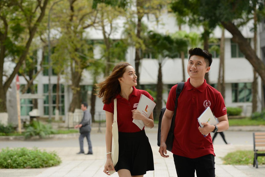 Sinh viên Trường ĐH Bách khoa Hà Nội. Ảnh: NTCC