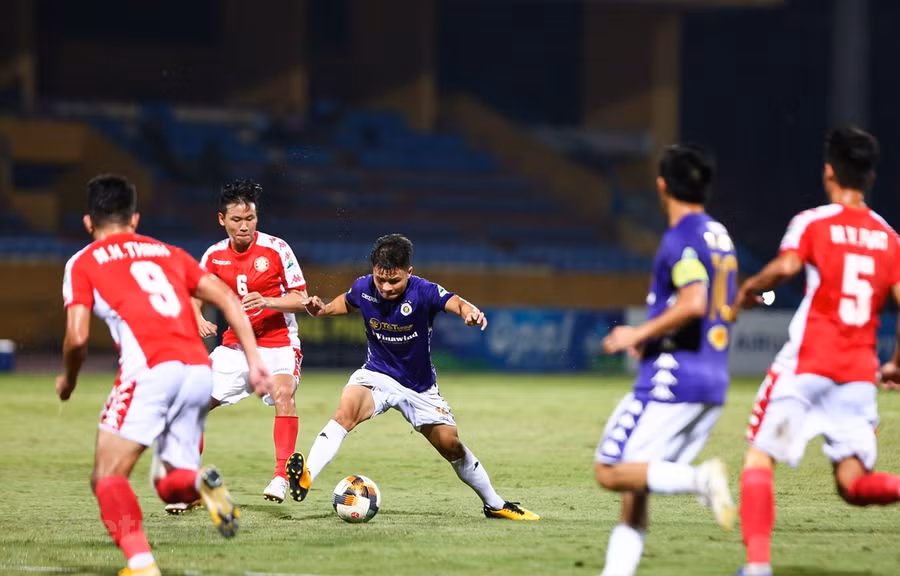 Quang Hải, Văn Quyết thi đấu chói sáng giúp Hà Nội FC vào chung kết cúp Quốc gia. (Ảnh: Hiển Nguyễn).