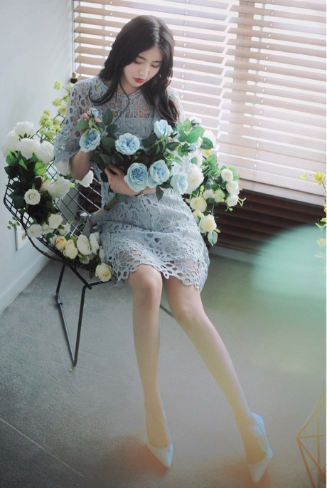 Những mẫu váy ren thanh lịch Nhung mau vay ren thanh lich