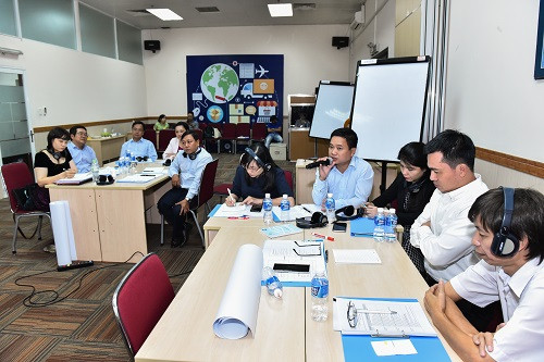 Các học viên rất tích cực thảo luận trong khóa tập huấn