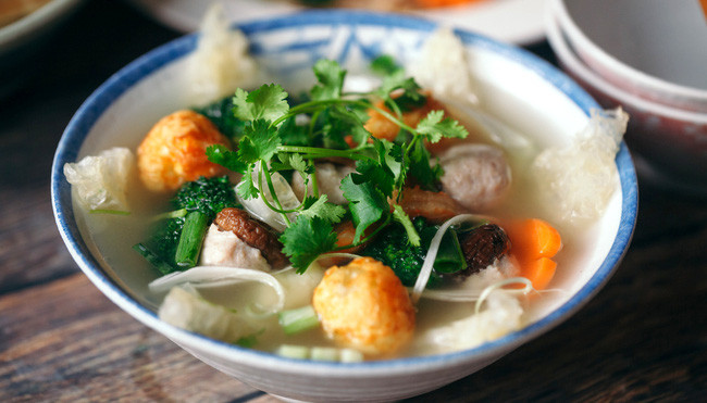 Bóng bì lợn ngon thì ngon thật nhưng dễ bị làm bẩn: Chuyên gia hướng dẫn cách chọn bóng bì lợn đảm bảo cho mâm cơm Tết - Ảnh 4. Bóng bì lợn ngon thì ngon thật nhưng dễ bị làm bẩn: Chuyên gia hướng dẫn cách chọn bóng bì lợn đảm bảo cho mâm cơm Tết - Ảnh 4.