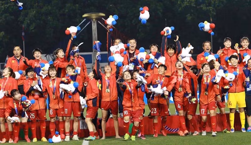 Về việc doanh nghiệp “dọa” cắt thưởng đội bóng nữ: Chúng tôi từ chối nhận kiểu ban ơn