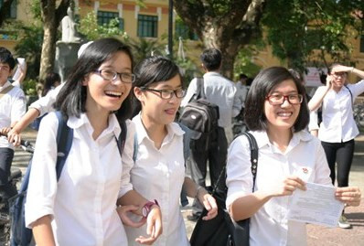 Thí sinh Hà Nội sau giờ thi môn Lý
