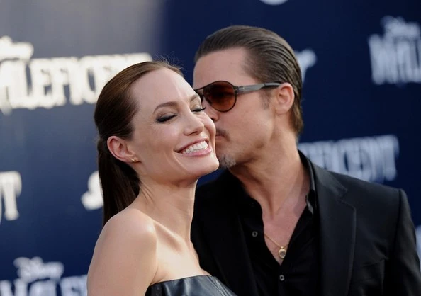 Angelina Jolie và Brad Pitt chưa lên kế hoạch cho đám cưới