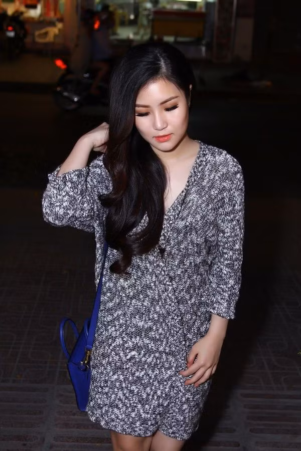 Hình ảnh: Hương Tràm diện váy ngủ 