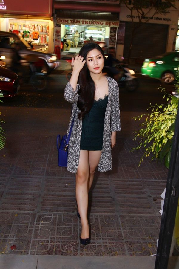 Hình ảnh: Hương Tràm diện váy ngủ 